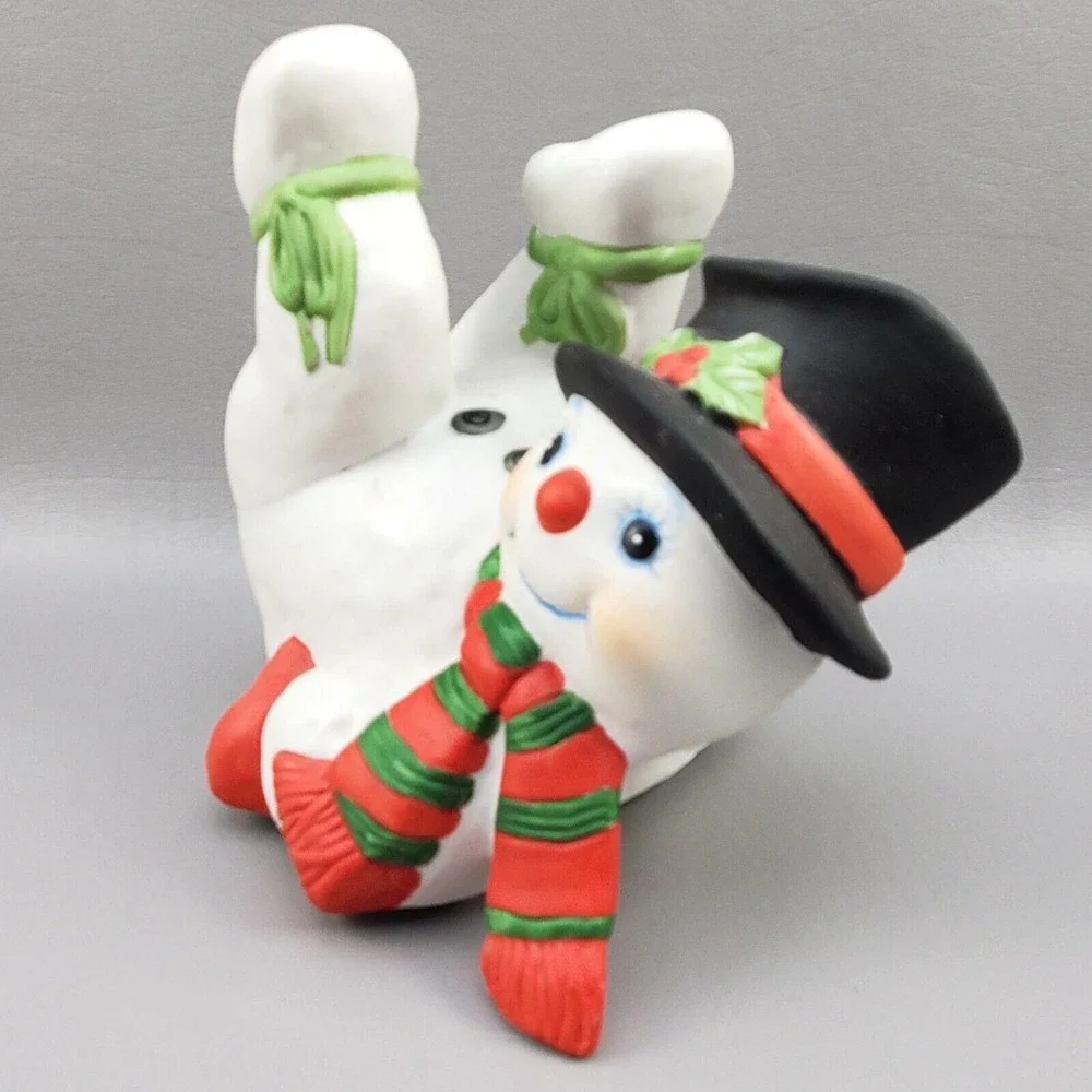 Snowman Music Box Ceramic Plays Frosty the Snowman Christmas Holiday Decor Vtg